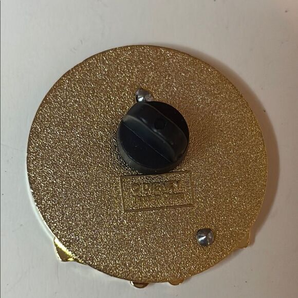 Disney’s 12 Months of Magic 2002 Mickey Mouse President's Day Pin - Picture 3 of 4